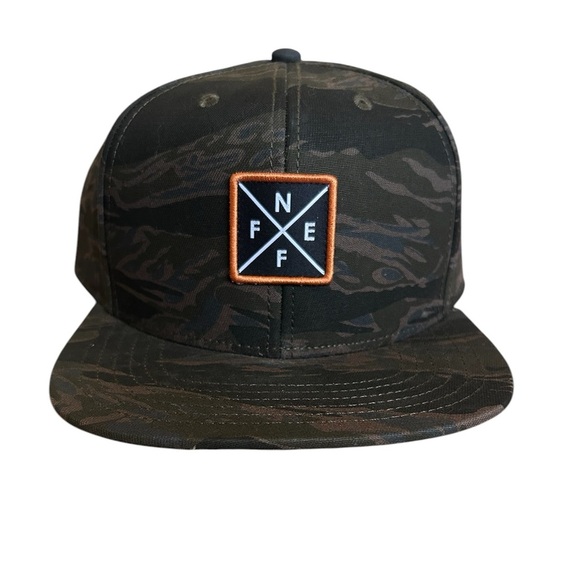 Neff Men's Camouflage Snapback Hat - Picture 1 of 9